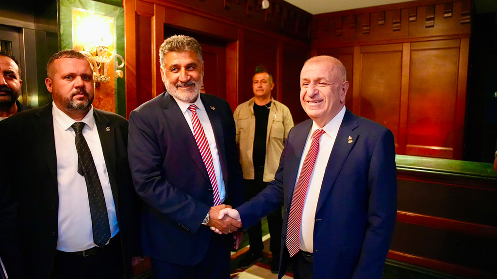 Ankara'da Beş Parti Lideri Buluştu