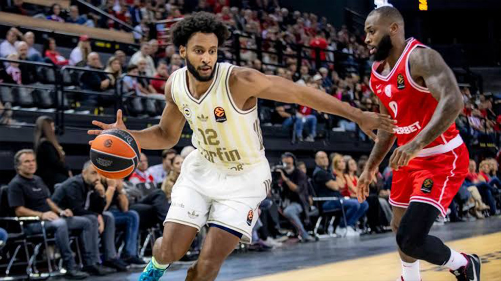 Fenerbahçe Tarfin Olympiakos'u Deplasmanda Yendi