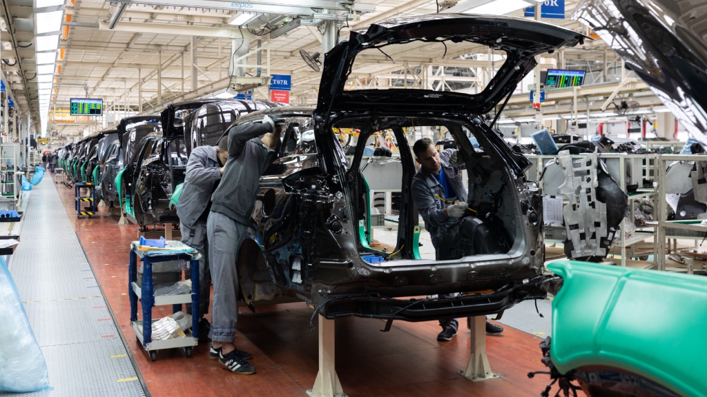 Otomotiv devleri ABD gümrükleri ve Çin pazarında zorlanıyor